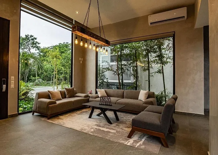 Modern With Private Pool *